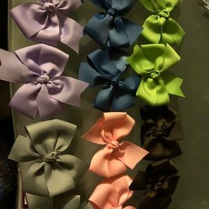 4.5” pinwheel hair bows